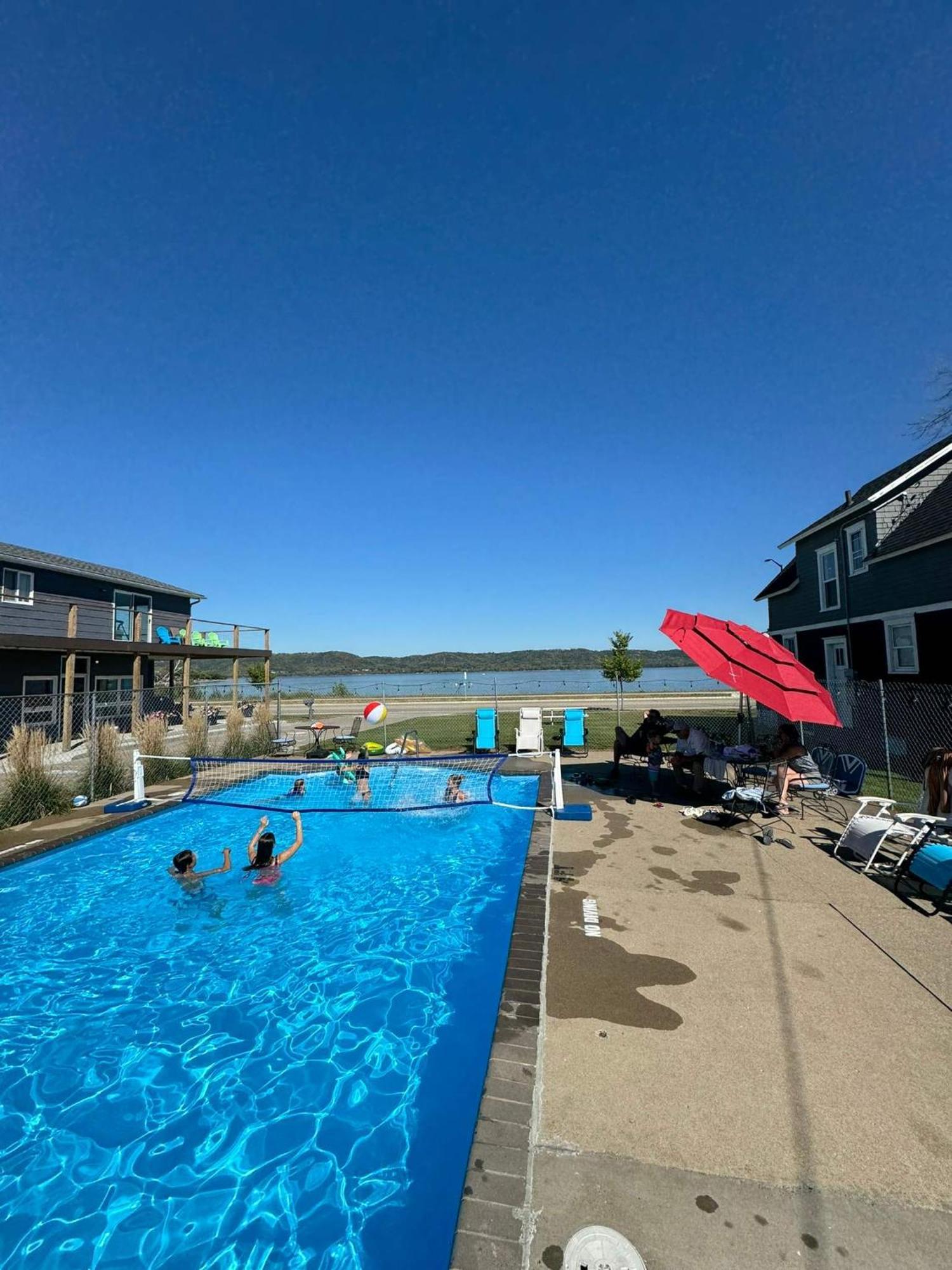 Poolside Double Rooms Lake City ภายนอก รูปภาพ